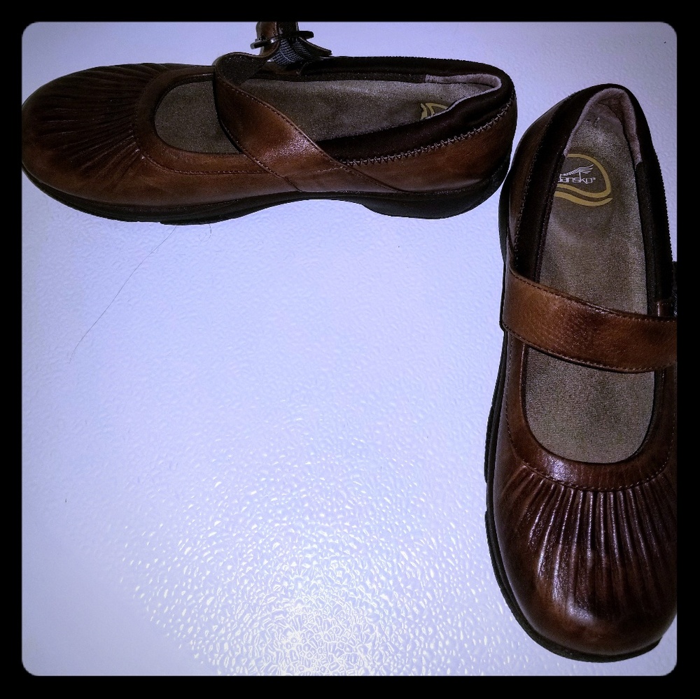 Dansko kitty Mary Jane size 42